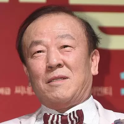 ヨン・ムンジン(イム・ヒョンシク)