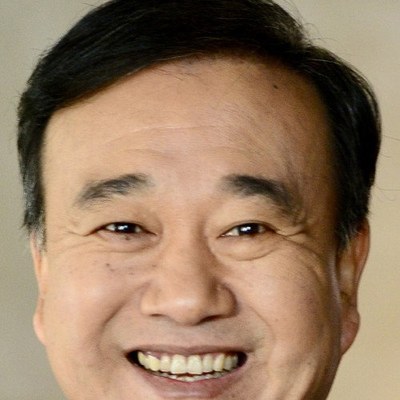 パク・スニ(キム・ハギュン)