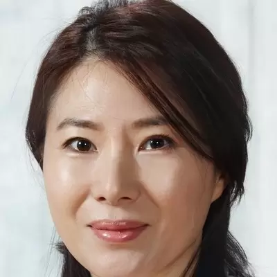 サ氏夫人(ファン・ヨンヒ)